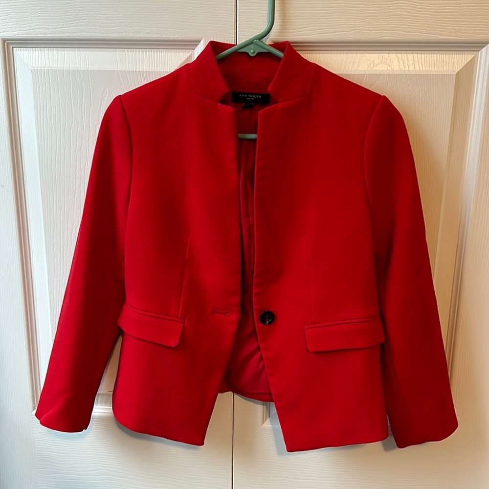 Ann Taylor 00P Red Blazer!🔥